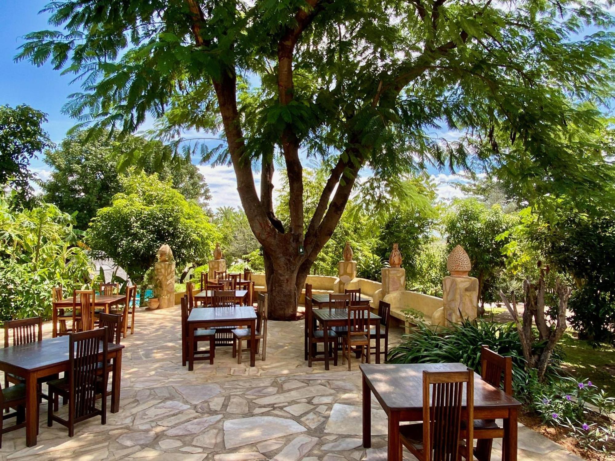 Tambuti Lodge Рунду Экстерьер фото