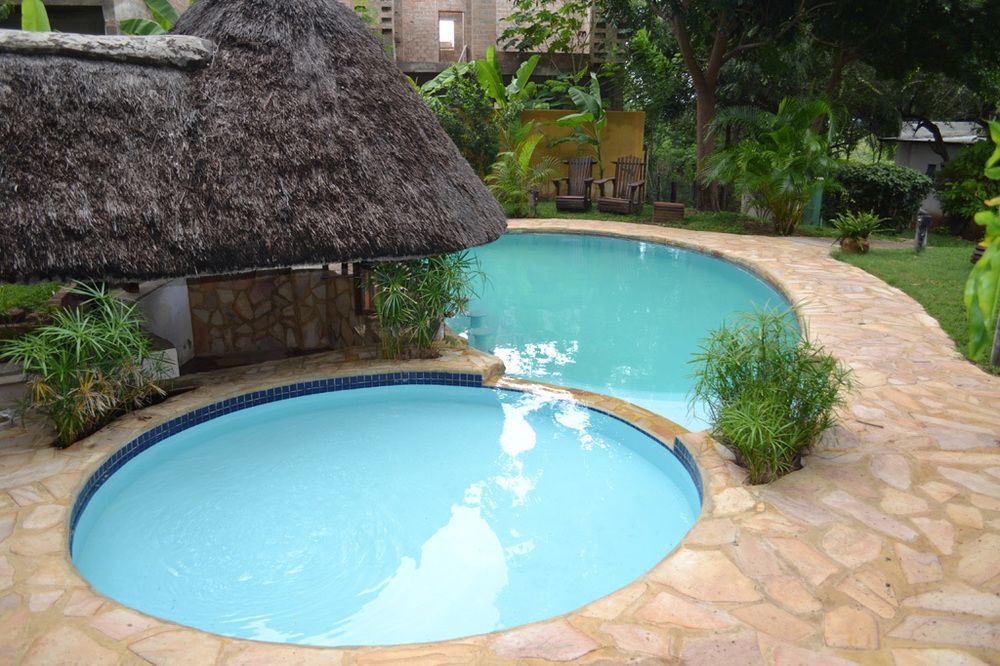 Tambuti Lodge Рунду Экстерьер фото